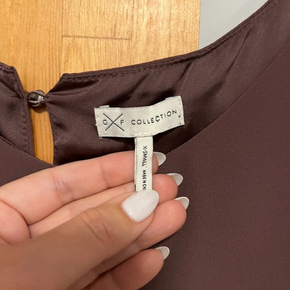 GF Collection- Brown XS Top - Picture 2 of 4